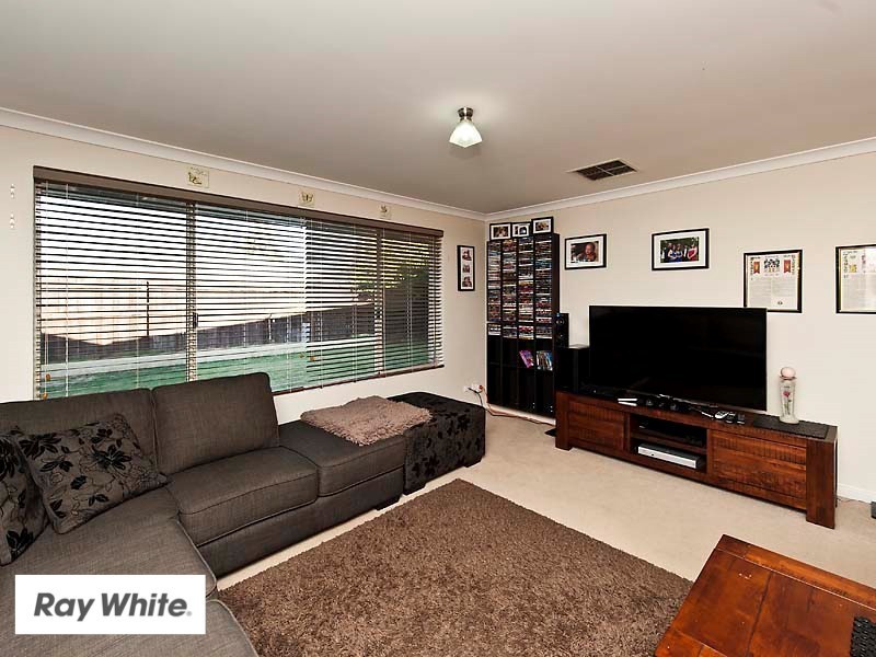 27 Kalyeeda Terrace, Ellenbrook WA 6069