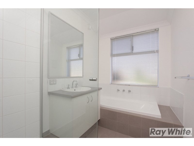 24 Greenslade Crescent, Ellenbrook WA 6069