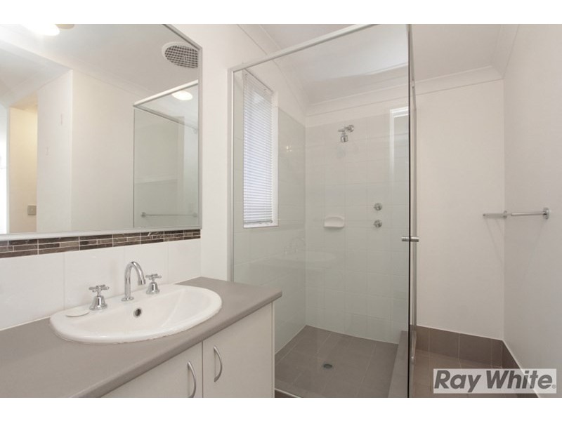 24 Greenslade Crescent, Ellenbrook WA 6069