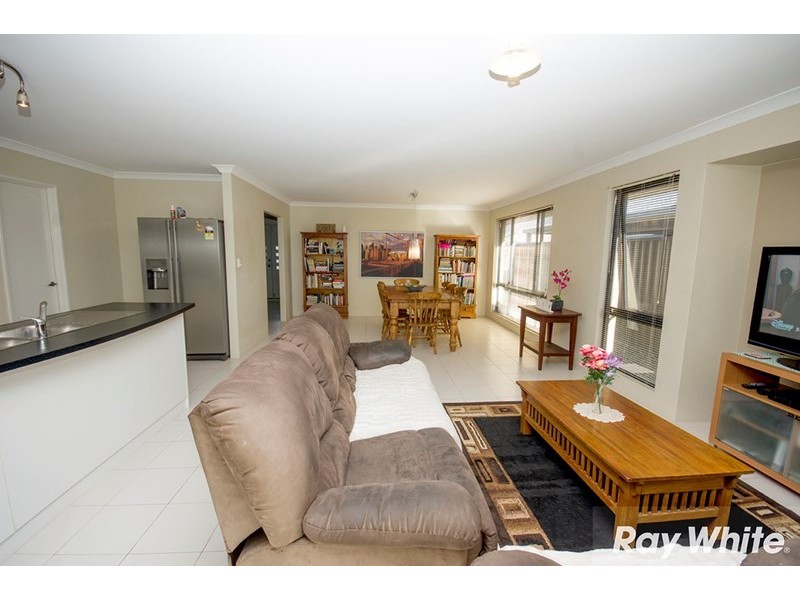 100 Marden Grange, Aveley WA 6069