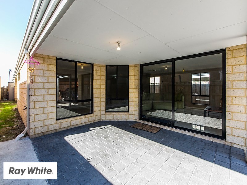 24 Brixton Crescent, Ellenbrook WA 6069