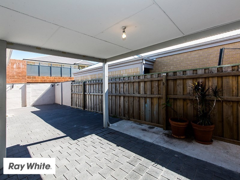 24 Brixton Crescent, Ellenbrook WA 6069