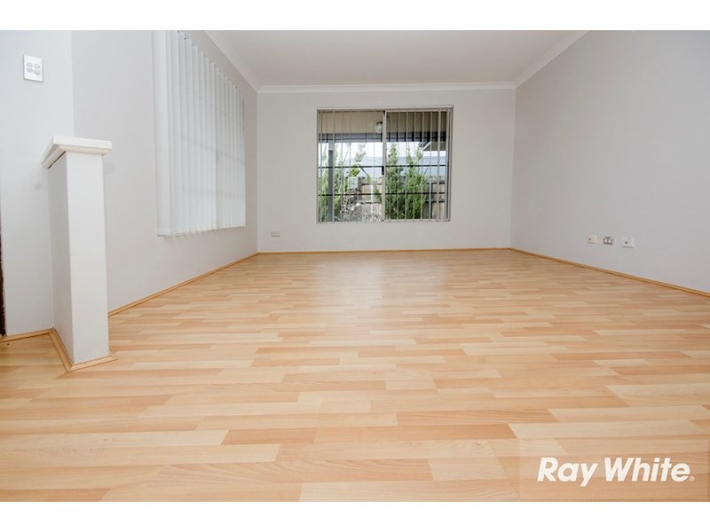 4 Rennex Ramble, Ellenbrook WA 6069