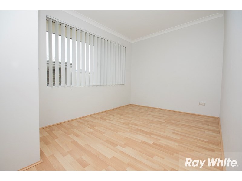 4 Rennex Ramble, Ellenbrook WA 6069