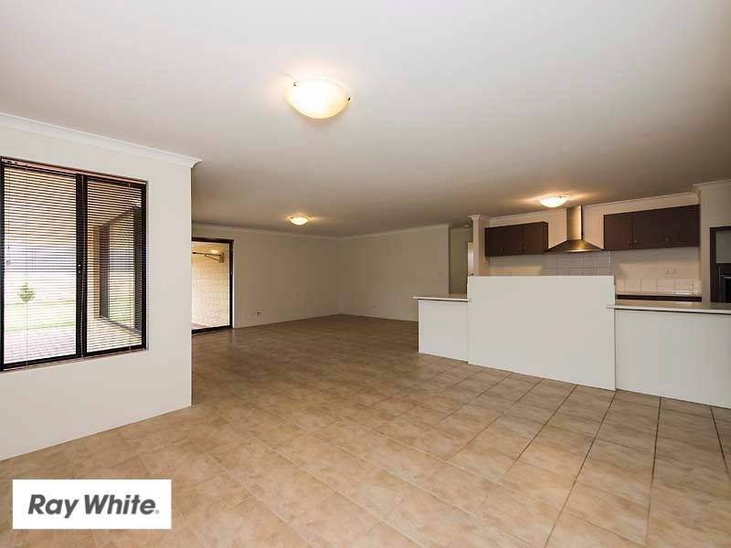 29 Whitehart Entrance, Aveley WA 6069