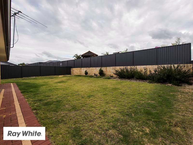 29 Whitehart Entrance, Aveley WA 6069