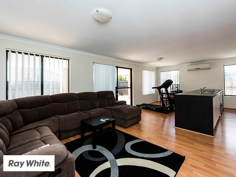 3 Fleetwood Link, Ellenbrook WA 6069