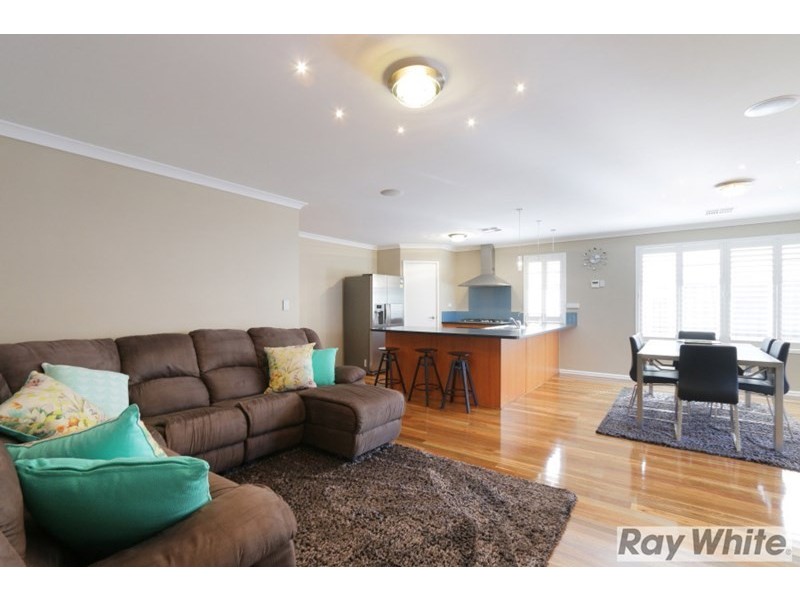 6 Delaney Road, Aveley WA 6069