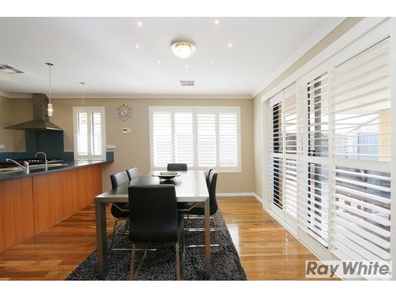 6 Delaney Road, Aveley WA 6069