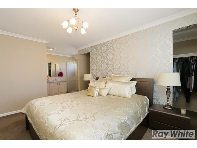 6 Delaney Road, Aveley WA 6069