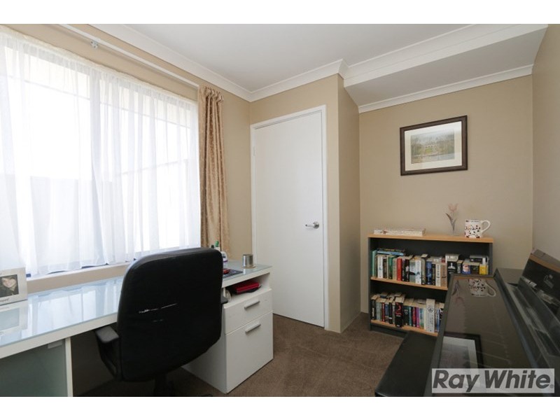 6 Delaney Road, Aveley WA 6069