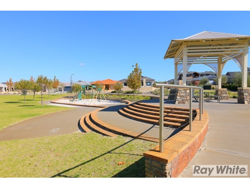 6 Delaney Road, Aveley WA 6069