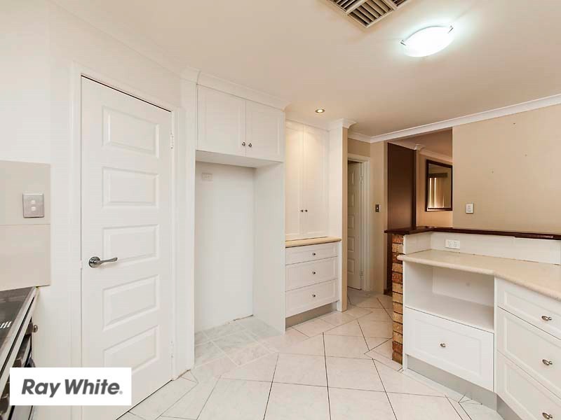 28 Marianne Way, Alexander Heights WA 6064