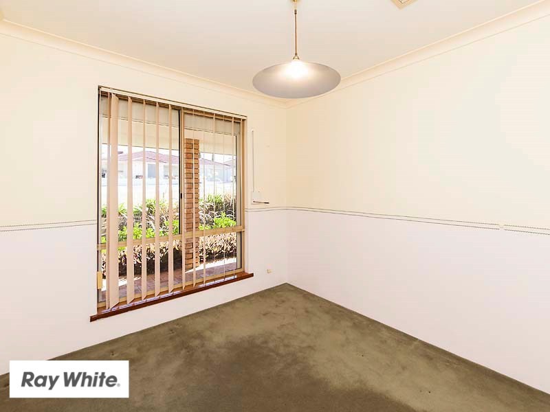 28 Marianne Way, Alexander Heights WA 6064