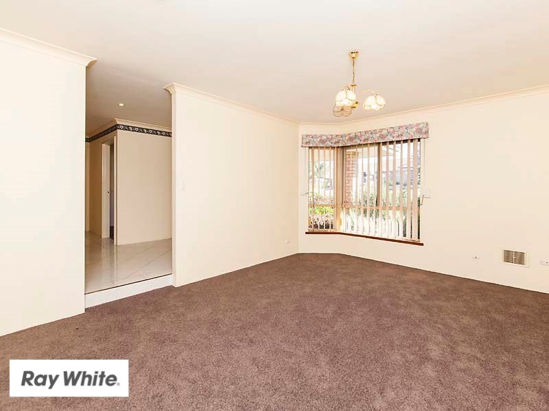 28 Marianne Way, Alexander Heights WA 6064