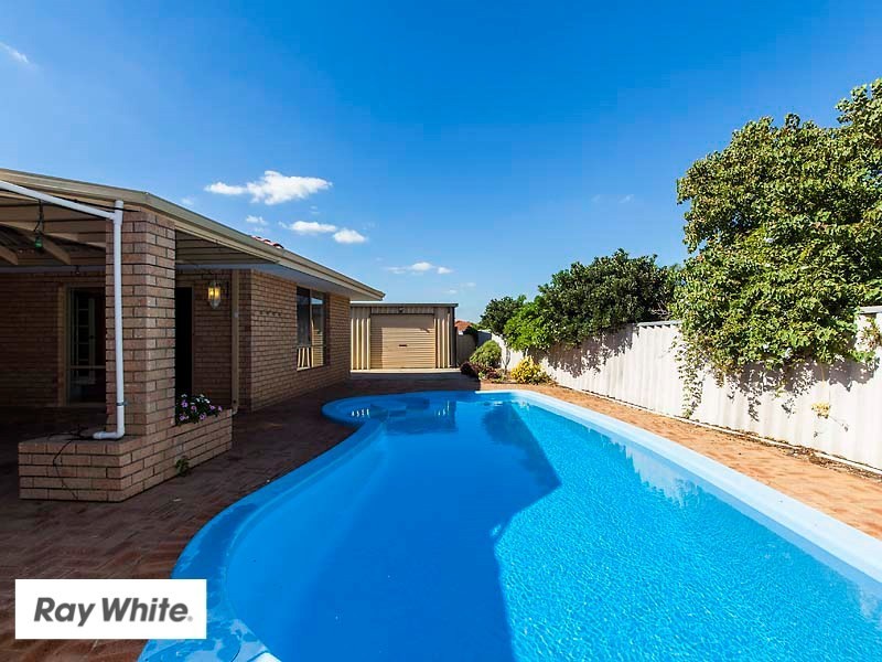 28 Marianne Way, Alexander Heights WA 6064