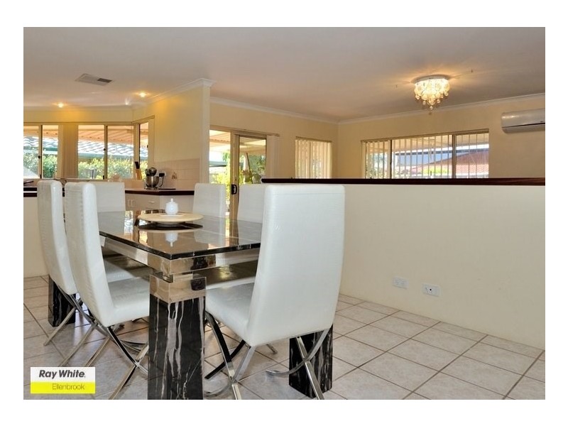 74 Star Bush Crescent, Ellenbrook WA 6069