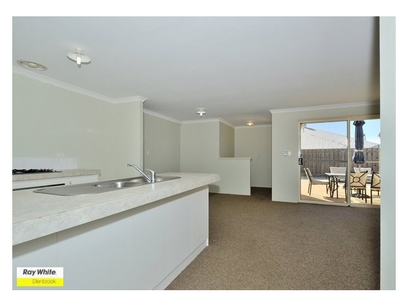 9 Musselbrook Trail, Ellenbrook WA 6069