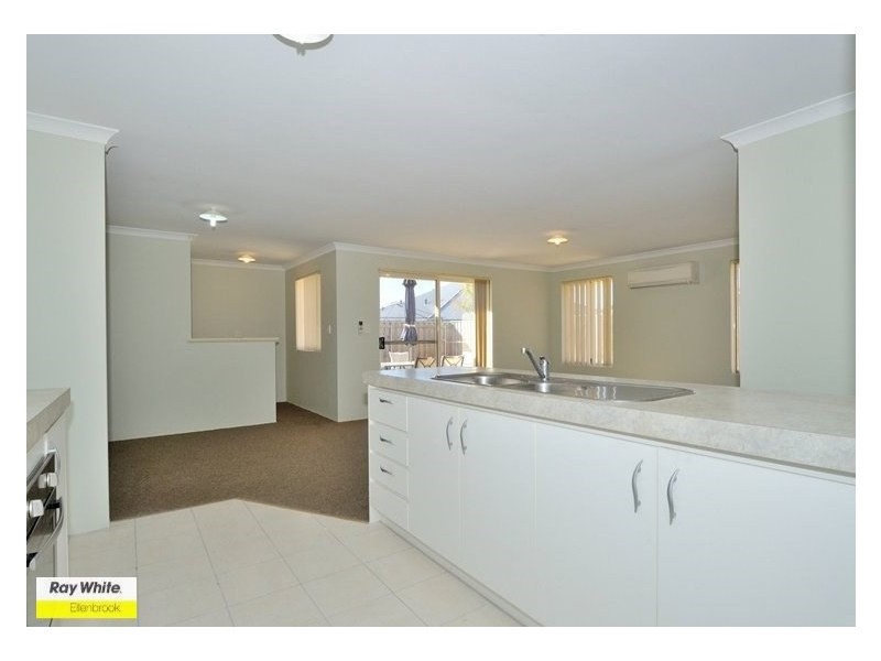 9 Musselbrook Trail, Ellenbrook WA 6069