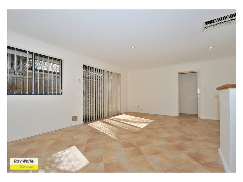 15 Portofino Turn, Ellenbrook WA 6069