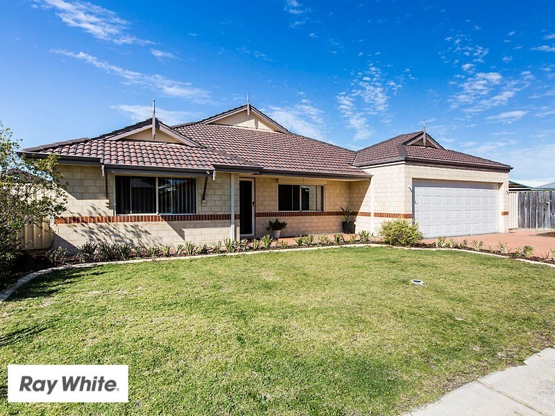 4 Halpin Circle, Ellenbrook WA 6069