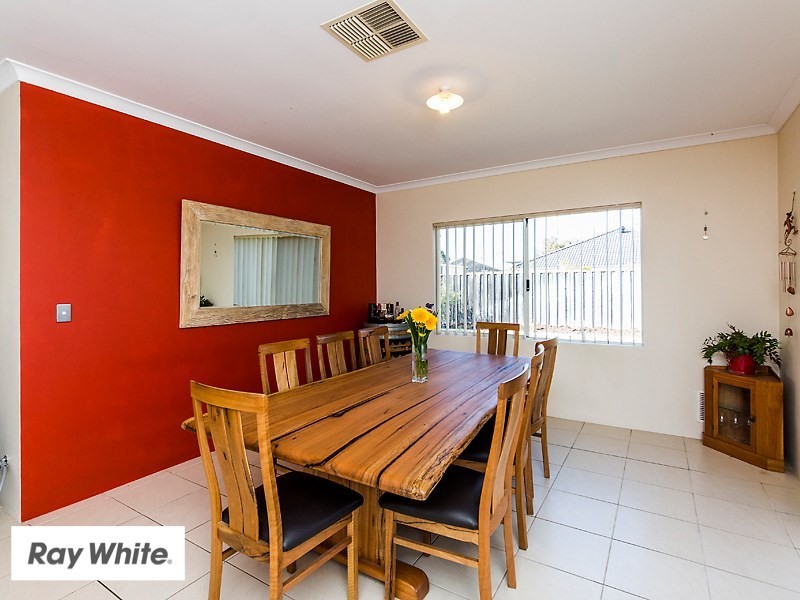 4 Halpin Circle, Ellenbrook WA 6069