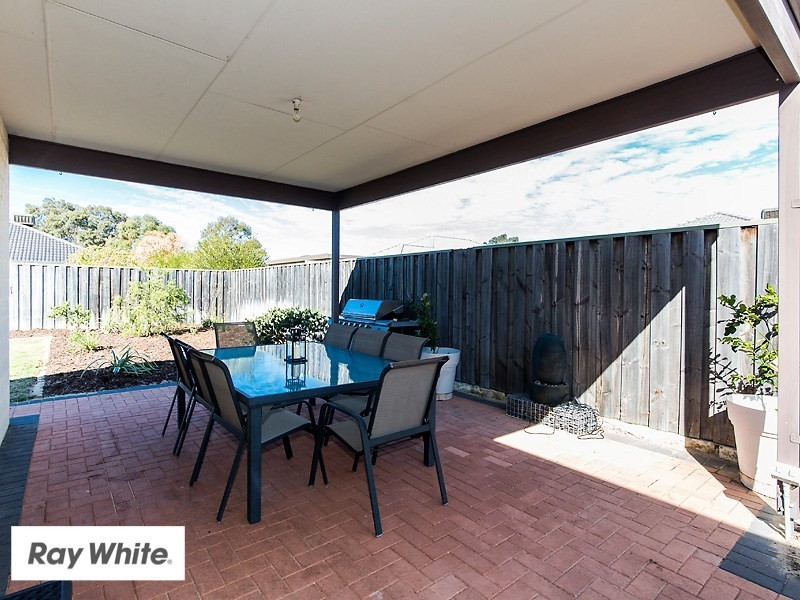 4 Halpin Circle, Ellenbrook WA 6069