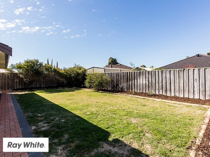 4 Halpin Circle, Ellenbrook WA 6069