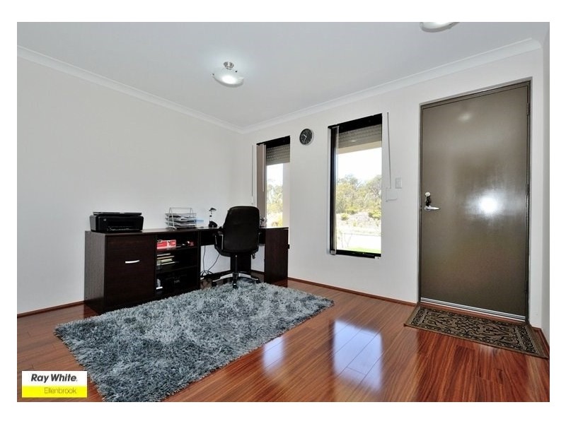 77 Redstone Trail, Ellenbrook WA 6069