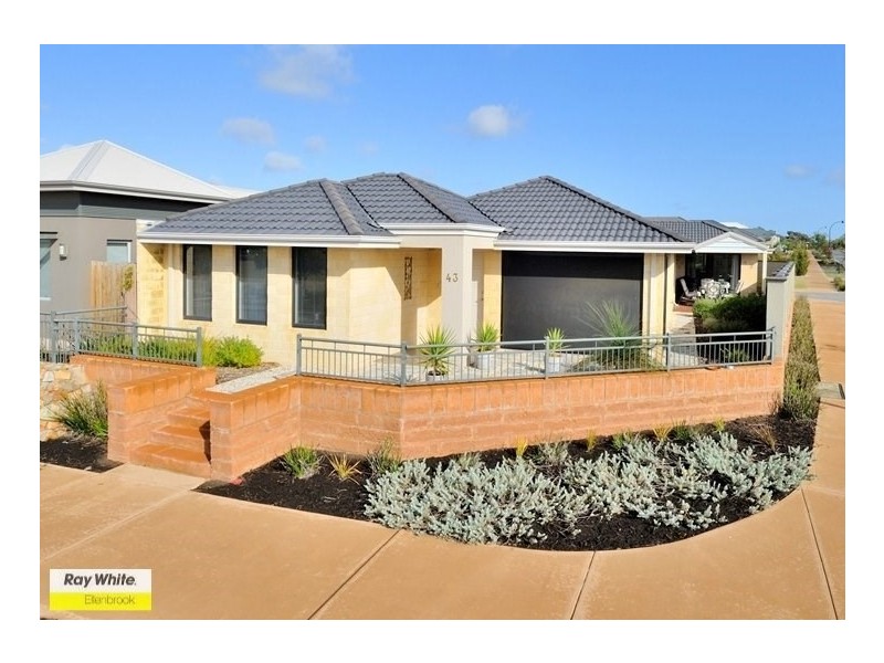 43 Lomas Circle, Ellenbrook WA 6069