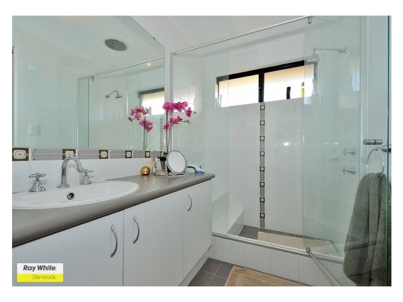 43 Lomas Circle, Ellenbrook WA 6069