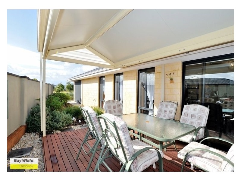 43 Lomas Circle, Ellenbrook WA 6069