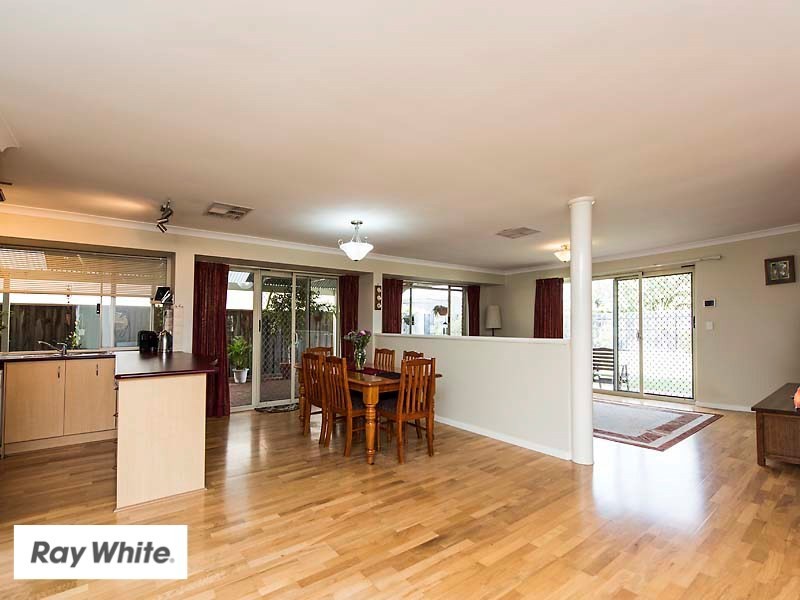 15 Nychum Pass, Ellenbrook WA 6069