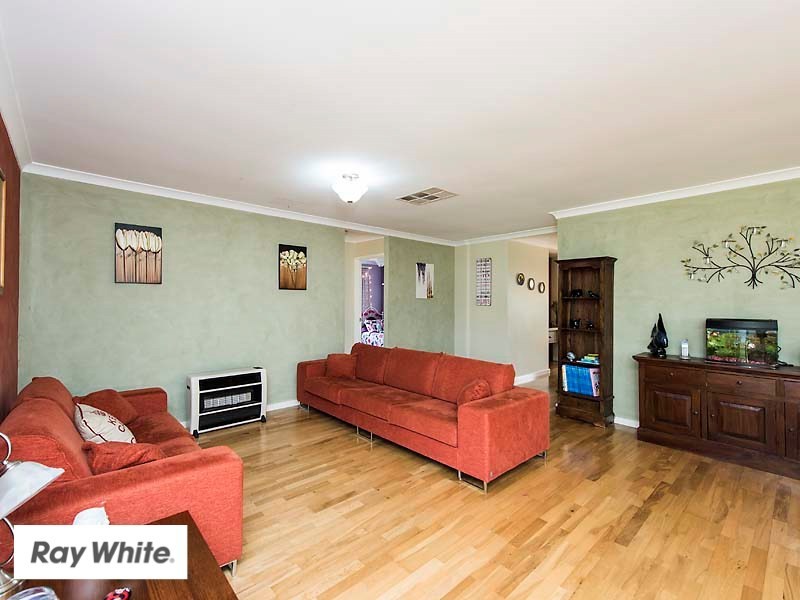 15 Nychum Pass, Ellenbrook WA 6069