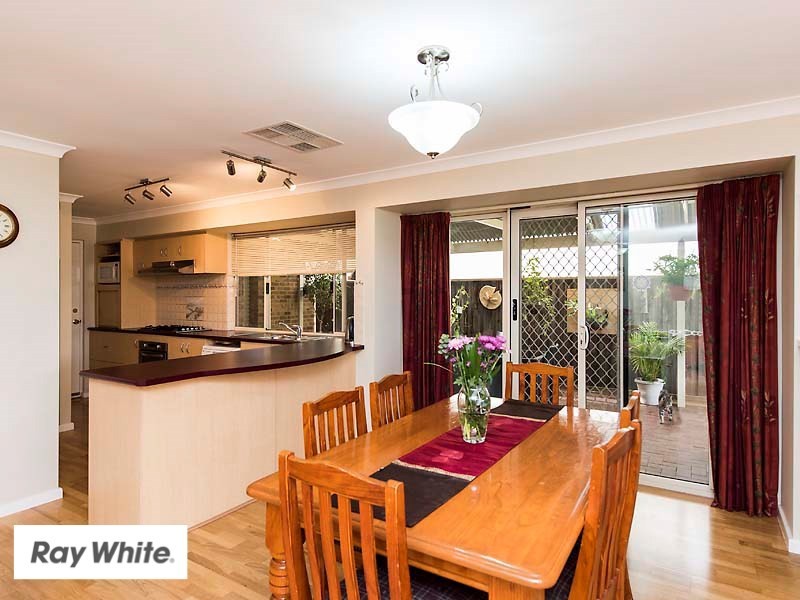 15 Nychum Pass, Ellenbrook WA 6069