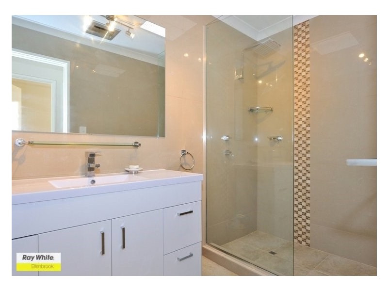 15 Queensbury Road, Joondalup WA 6027