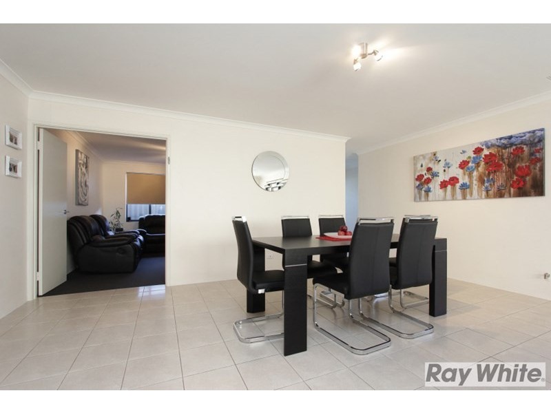 21 Cinnabar Bend, Aveley WA 6069