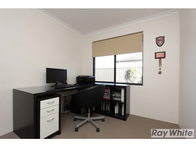 21 Cinnabar Bend, Aveley WA 6069