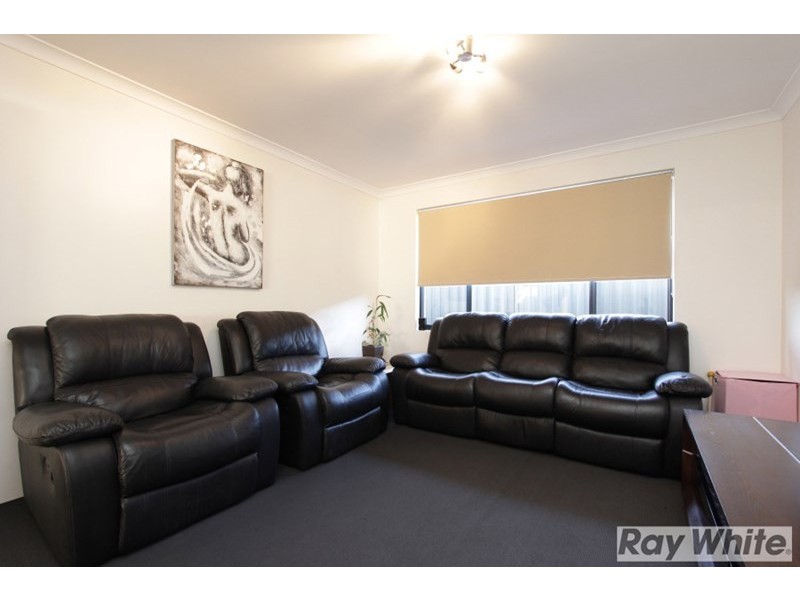 21 Cinnabar Bend, Aveley WA 6069