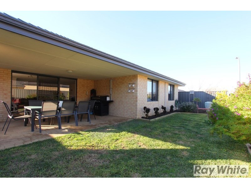 21 Cinnabar Bend, Aveley WA 6069