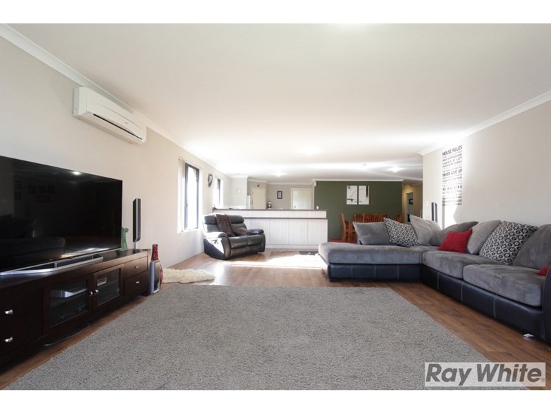 35 Thorold Avenue, Ellenbrook WA 6069