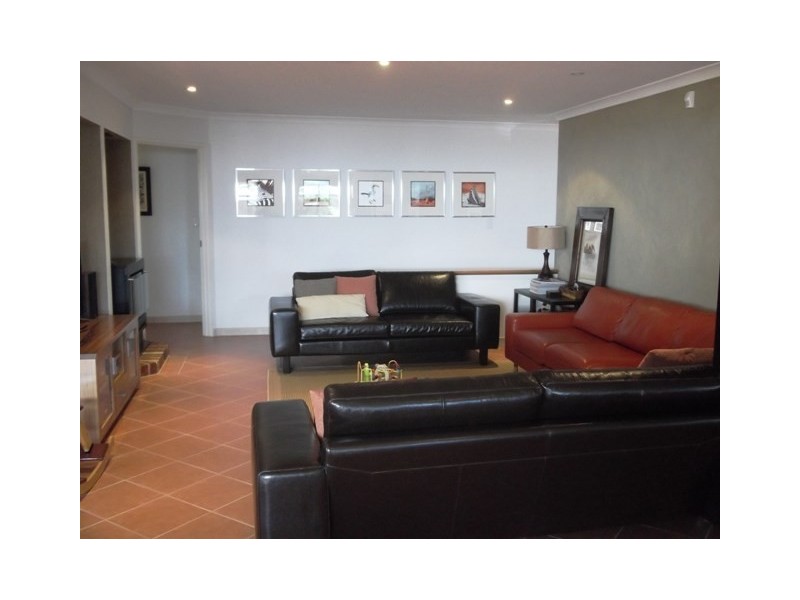 9 Thornbill Vista, Ellenbrook WA 6069