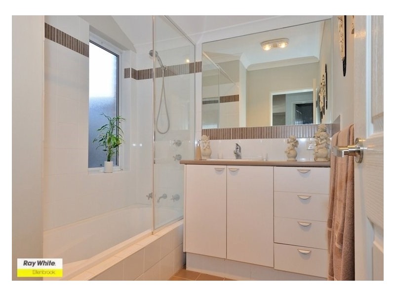 6 Sharman Vista, Ellenbrook WA 6069