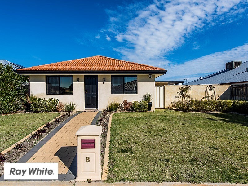 8 Derricap Avenue, Ellenbrook WA 6069