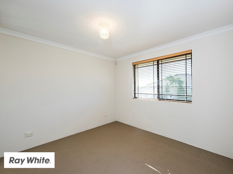 8 Derricap Avenue, Ellenbrook WA 6069