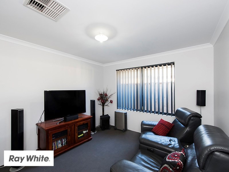 43 Chandala Turn, Ellenbrook WA 6069