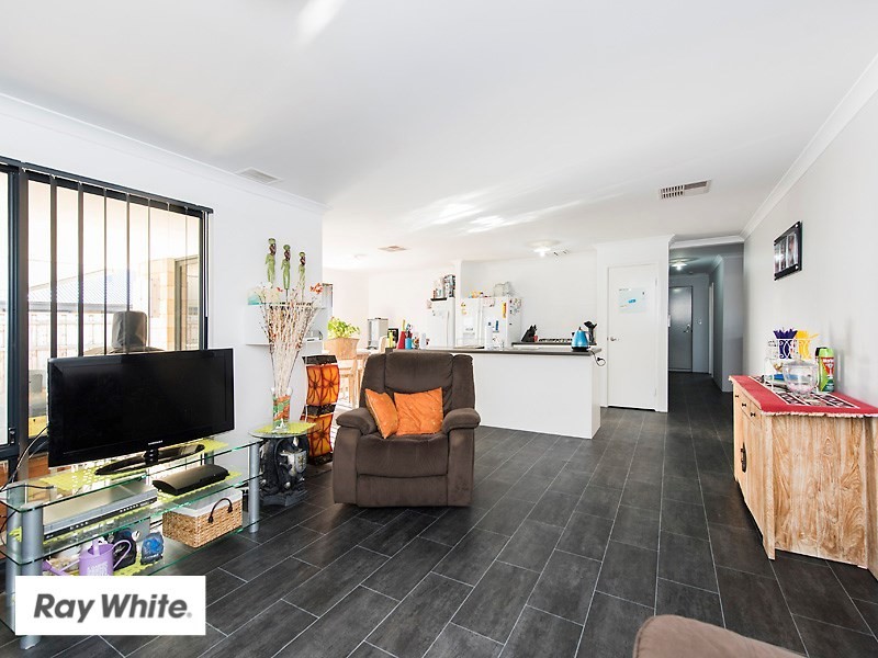 43 Chandala Turn, Ellenbrook WA 6069