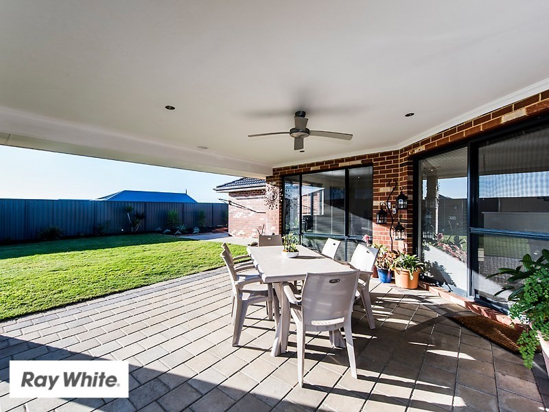 82 Amethyst Parkway, Aveley WA 6069