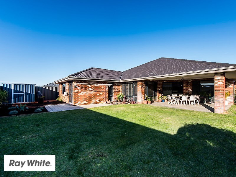 82 Amethyst Parkway, Aveley WA 6069