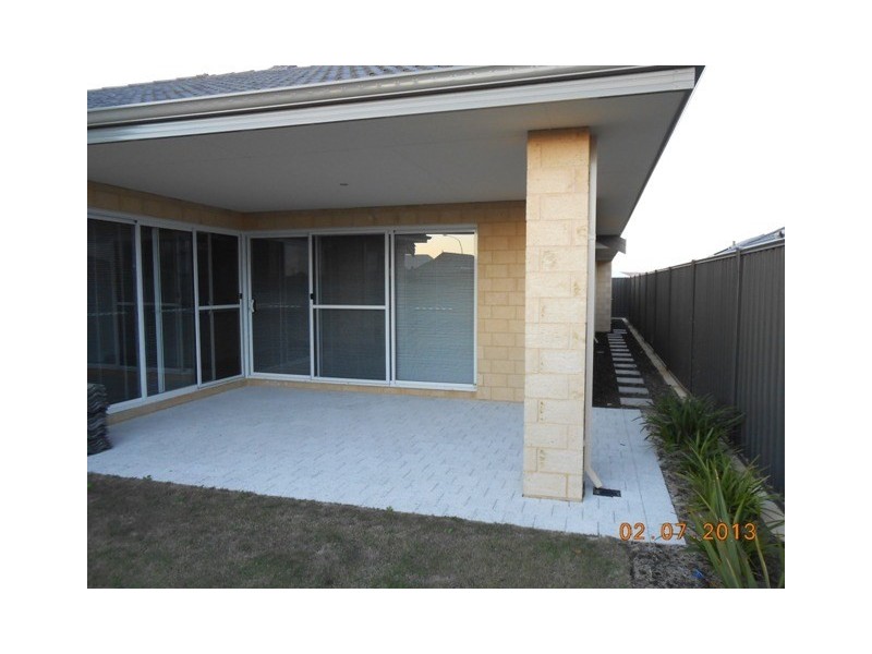 23 Monroe Cross, Aveley WA 6069